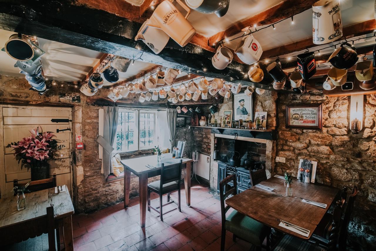 The Falkland Arms Chipping Norton Exterior foto